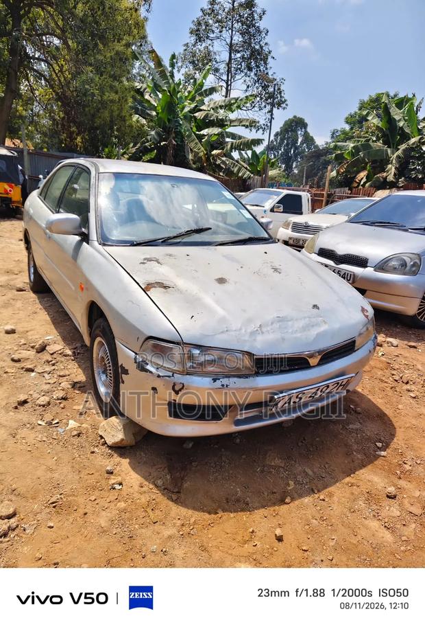 Mitsubishi Lancer 1998 Silver