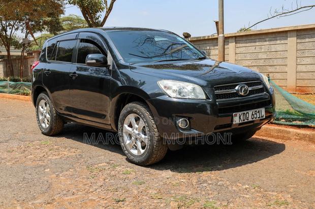 Toyota RAV4 2016 Black