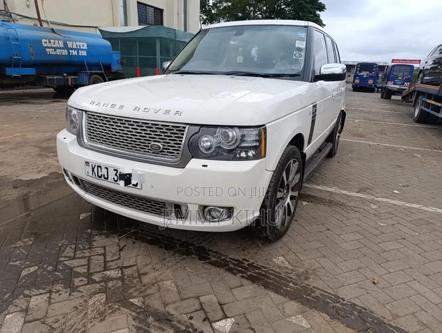 Land Rover Range Rover Vogue 2010 White