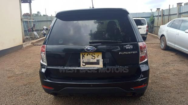 Subaru Forester 2011 Black