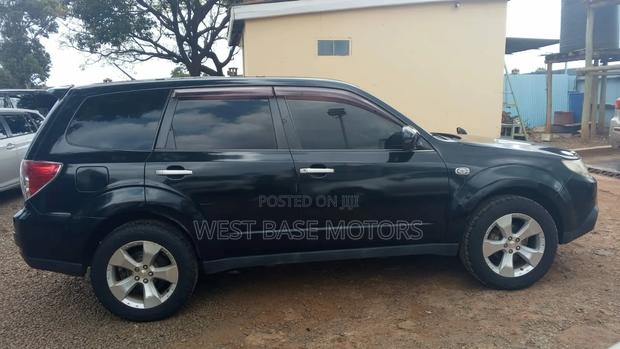 Subaru Forester 2011 Black