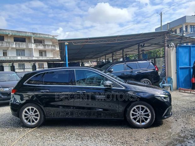 Mercedes-Benz B-Class 2019 Black