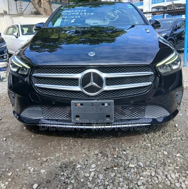 Mercedes-Benz B-Class 2019 Black