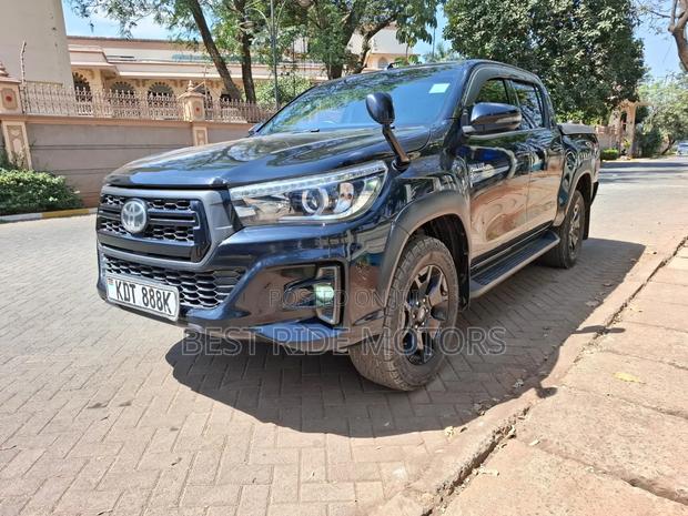 Toyota Hilux Revo Double Cab Deisel 2.4 AWD 2019 Black