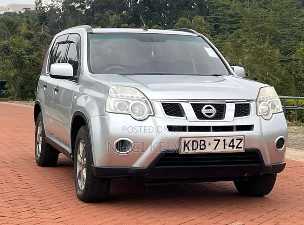 Nissan X-Trail 2.0 Petrol AWD 2014 Silver