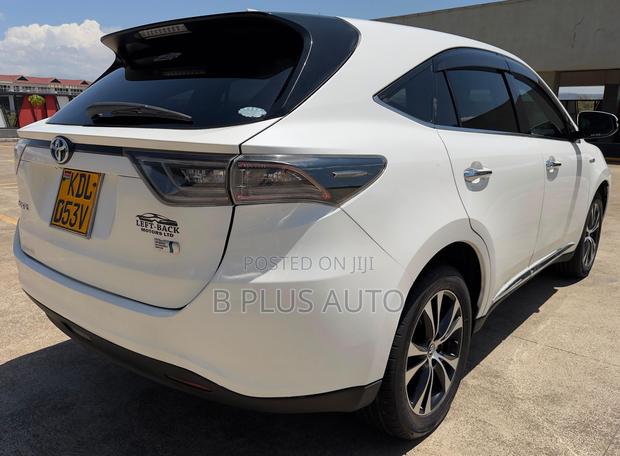 Toyota Harrier 2016 White