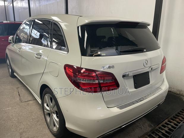 Mercedes-Benz B-Class B180 Petrol 2019 White