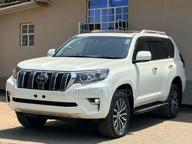 Toyota Land Cruiser Prado 2020 White