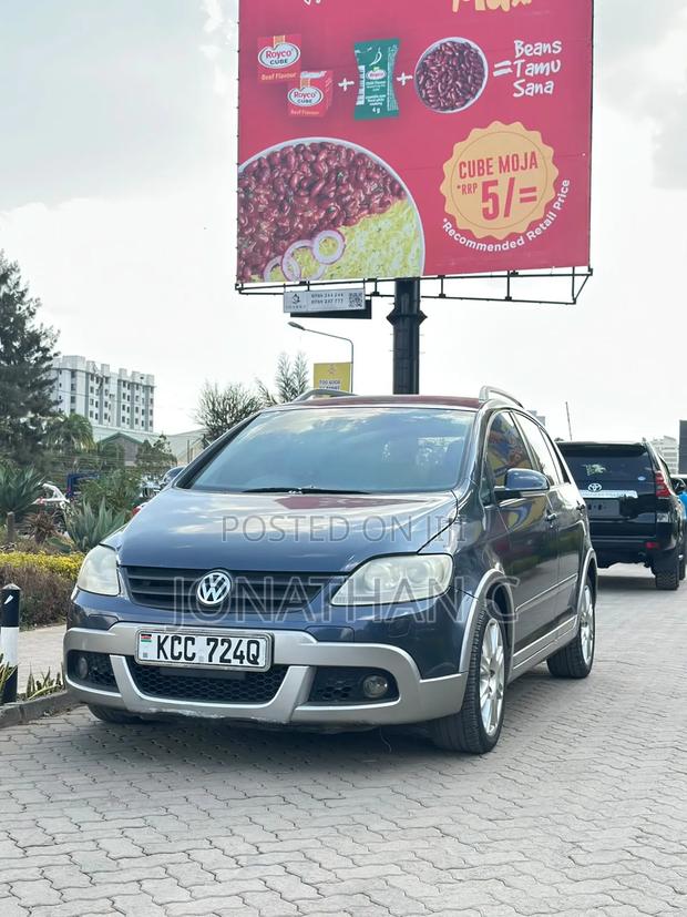 Volkswagen Golf 2010 Blue