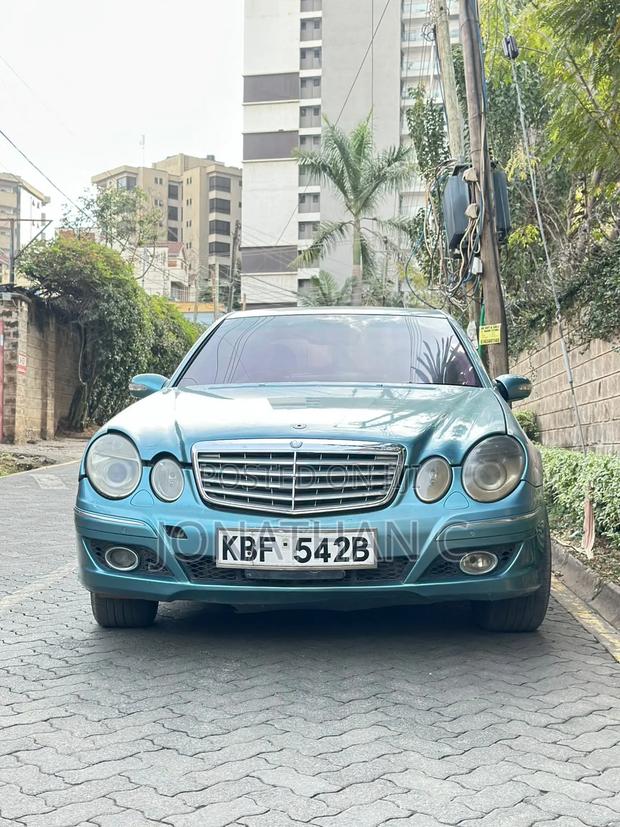 Mercedes-Benz E240 2004 Blue