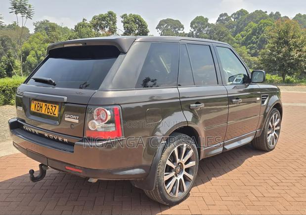 Land Rover Range Rover Sport 2009 Gray