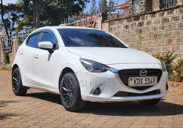 Mazda Demio 2019 White