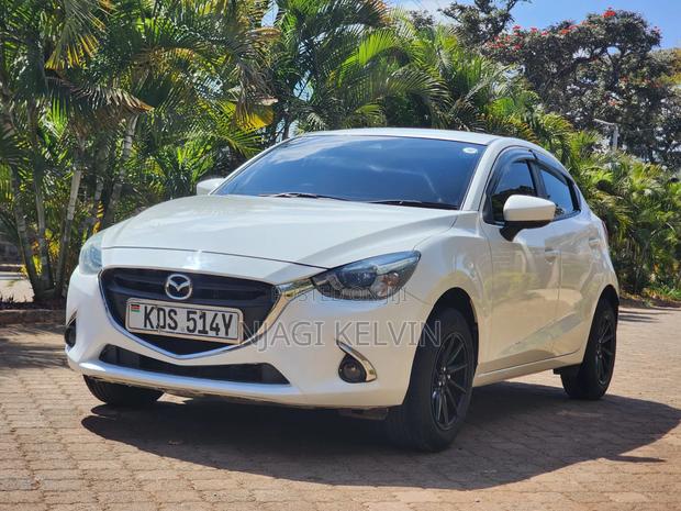 Mazda Demio 2019 White