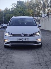 Volkswagen Golf 2019 White for sale