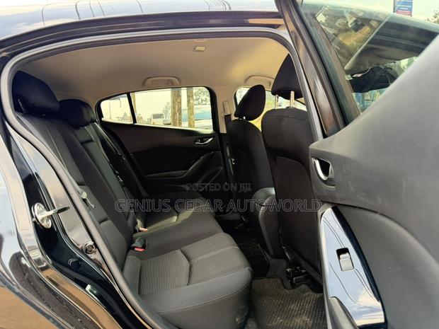 Mazda Axela 2019