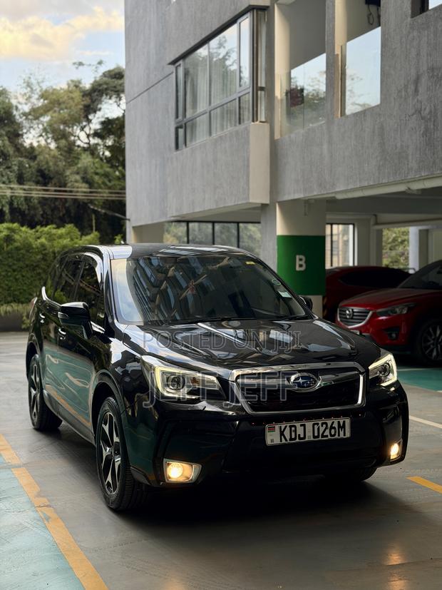 Subaru Forester 2.0XT Premium AWD 2016 Black