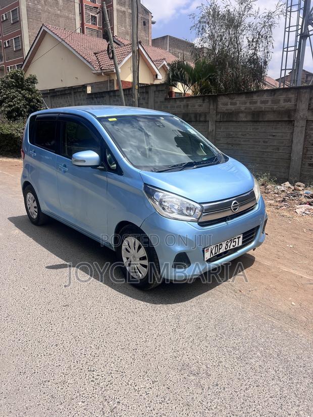 Nissan Dayz 2017 Blue