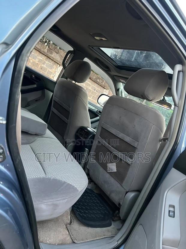 Toyota Hilux Surf 2003 Gray