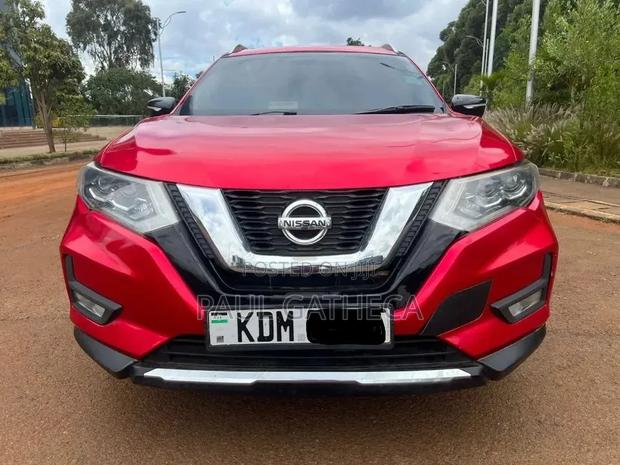 Nissan X-Trail 2016 Red