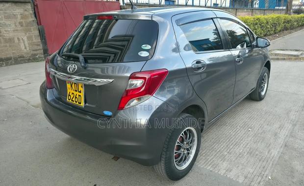 Toyota Vitz 2015 Gray