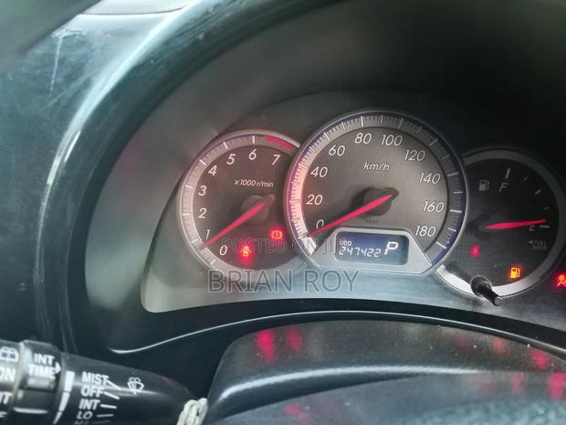Toyota Wish 2005 Silver