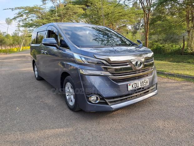 Toyota Vellfire 2016 Gray