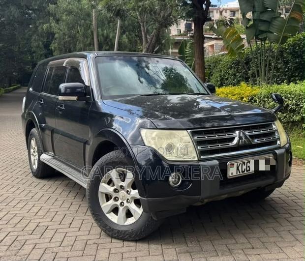 Mitsubishi Pajero 3.2 DI-D Avance Automatic 2008 Black