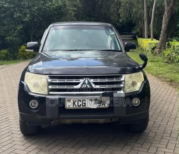 Mitsubishi Pajero 3.2 DI-D Avance Automatic 2008 Black