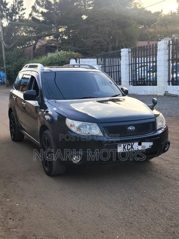 Subaru Forester 2010 Black