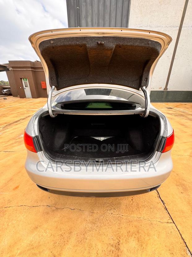Nissan Sylphy 2010 Silver