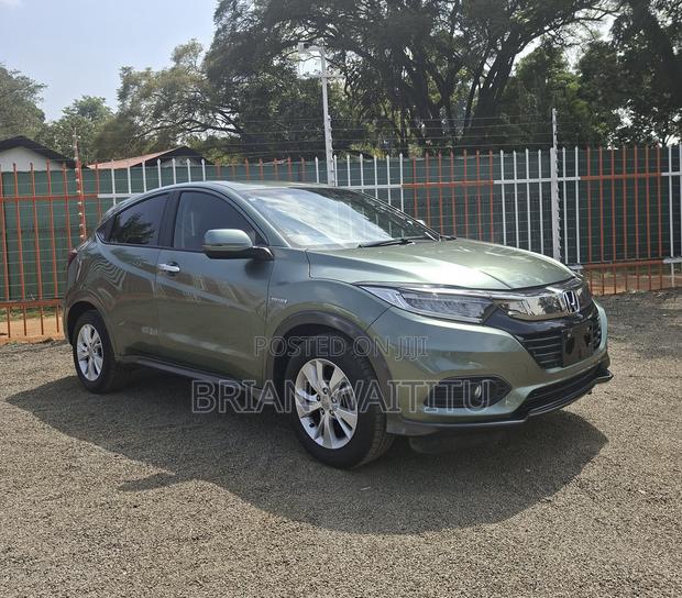 Honda Vezel 2020 Green