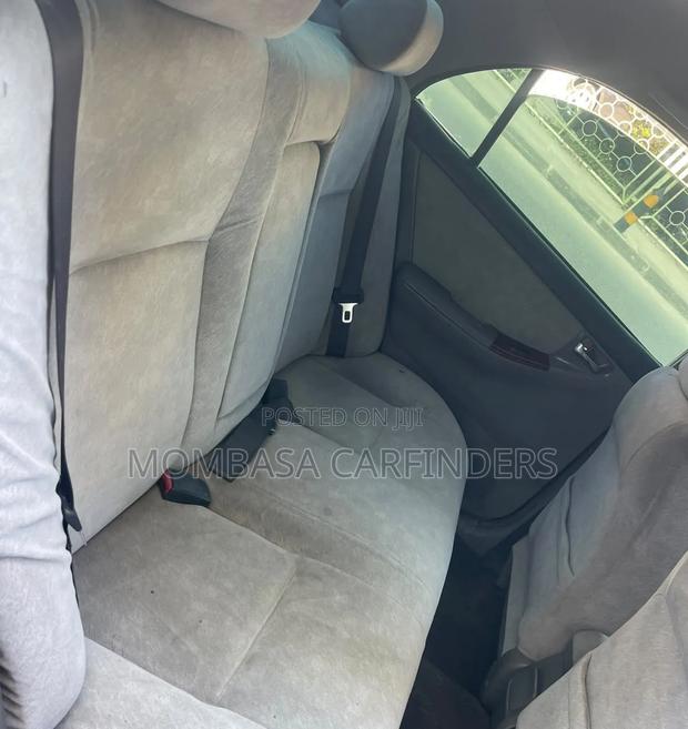 Toyota Corolla 2001 Silver