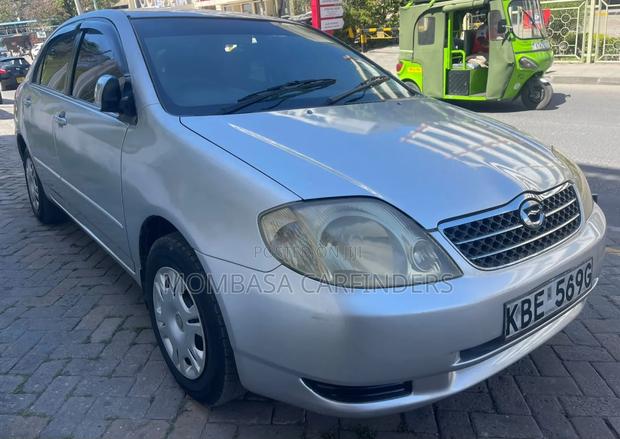 Toyota Corolla 2001 Silver