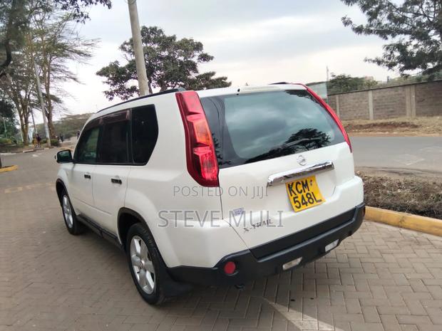 Nissan X-Trail 2010 White
