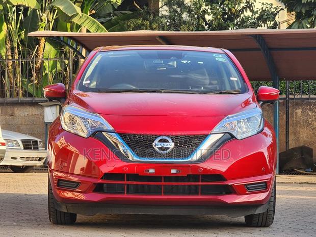 Nissan Note 1.2 Hybrid 2019 Red