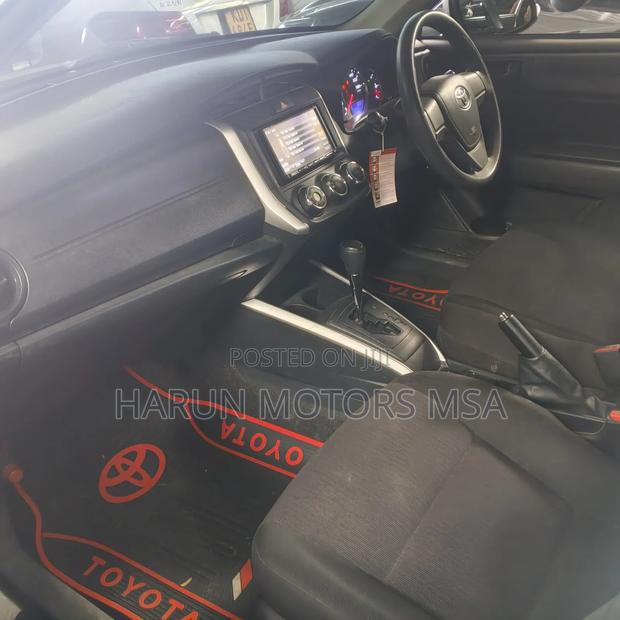 Toyota Corolla Fielder 2018 White