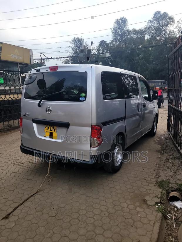 Nissan NP200 2016 Silver