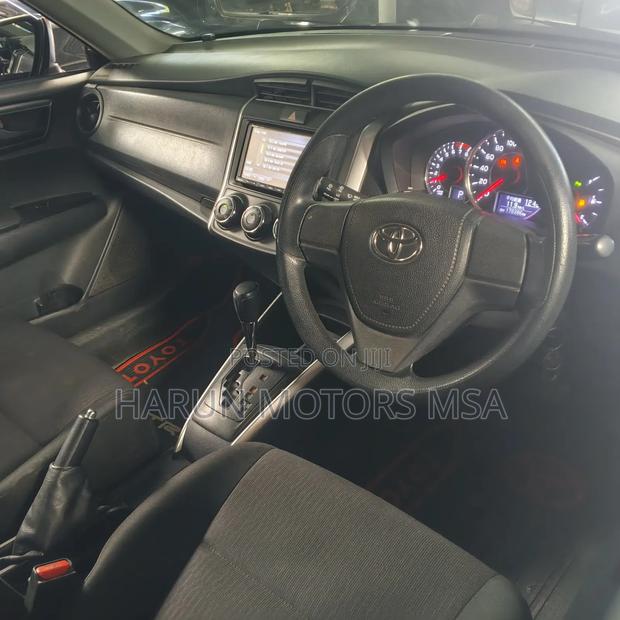 Toyota Corolla Fielder 2018 White