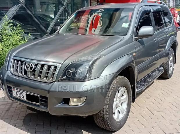 Toyota Land Cruiser Prado 2007 Gray