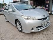 Toyota Wish 2011 White for sale