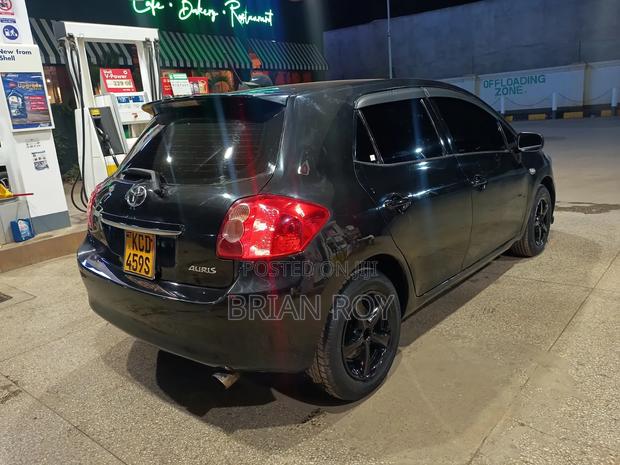 Toyota Auris 2008 Black