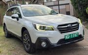 Subaru Outback 2018 White for sale