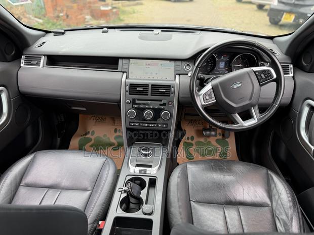 Land Rover Discovery Sport HSE 2019 Black