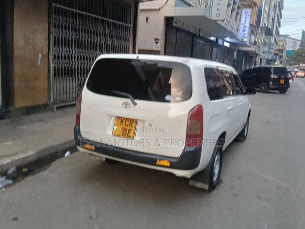 Toyota Probox 2011 White
