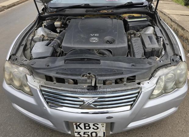 Toyota Mark X 2006 Silver