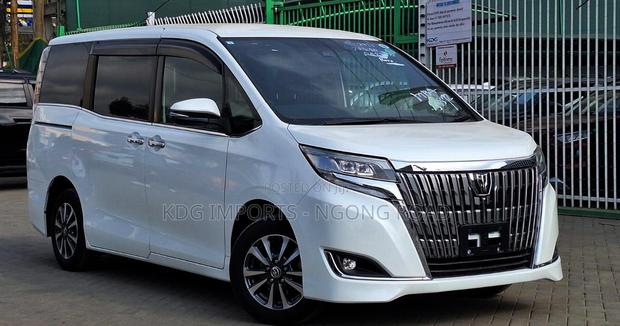 Toyota Esquire 2019 White