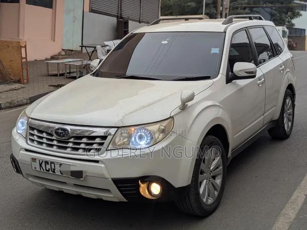 Subaru Forester 2010 White