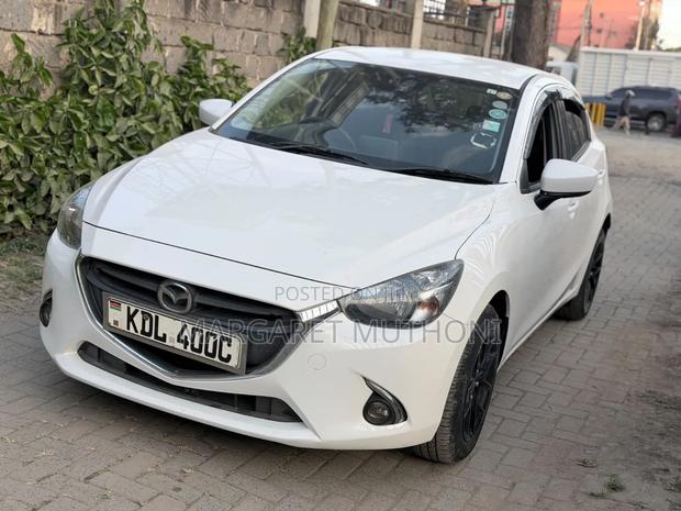 Mazda Demio 2016 White