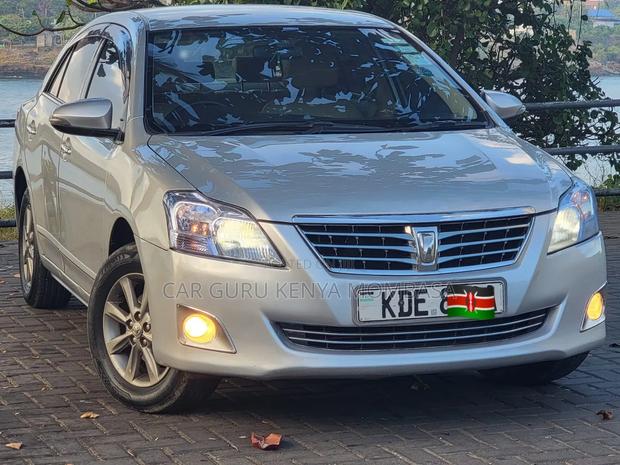 Toyota Premio 2014 White
