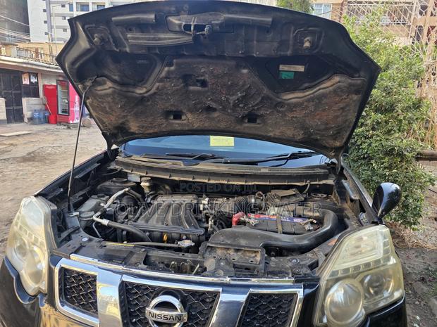 Nissan X-Trail 2010 Black